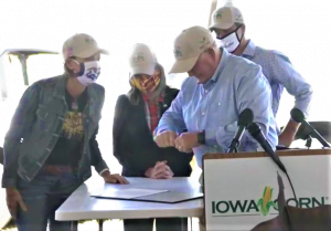15 Iowa companies get USDA grants to expand ethanol sales