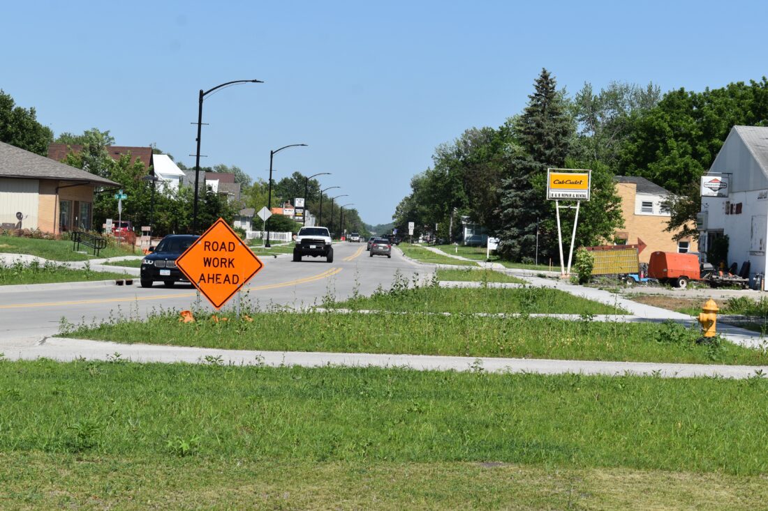 Landscape concepts for west Second Street considered by city council