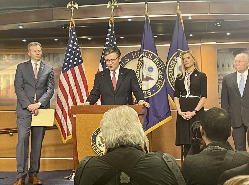 A day ahead of shutdown, Congress works on advancing stopgap spending bills