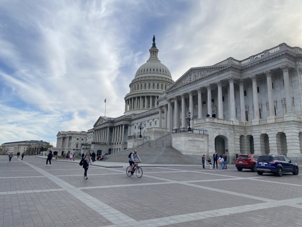 Congress brokers deal on government spending deadlines, trying to avoid shutdown Congress brokers deal on government spending deadlines, trying to avoid shutdown