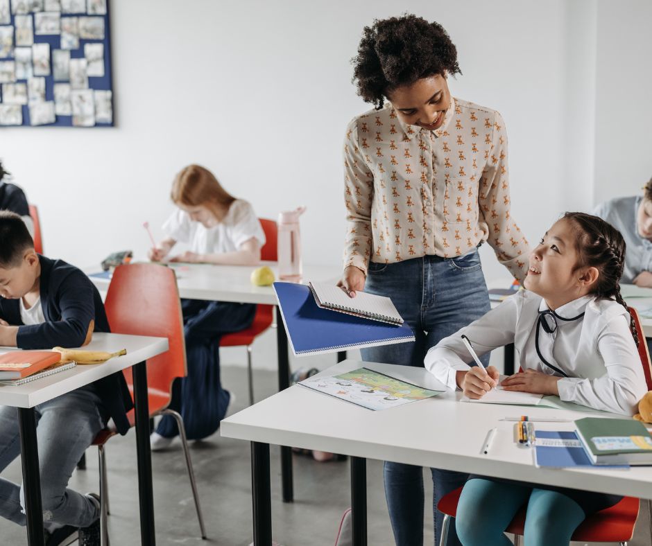 House panel approves bill raising pay for teachers, paraeducators