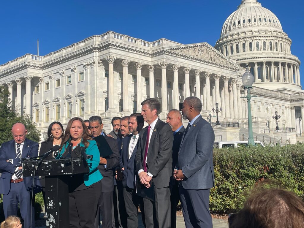 Congressional Hispanic Caucus protests GOP delay swearing in Rep.-elect Grijalva