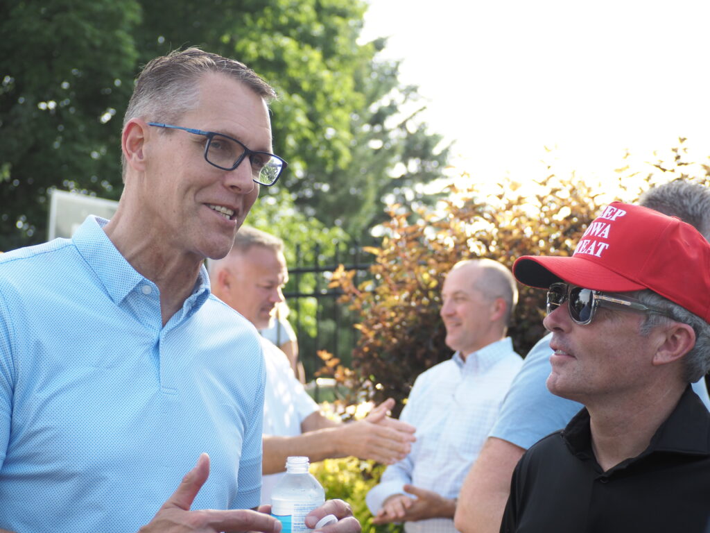 Feenstra touts support from Branstad, GOP officials ahead of primary Feenstra touts support from Branstad, GOP officials ahead of primary
