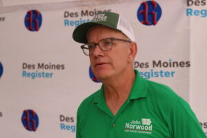 Democratic state treasurer candidate proposes IPERS changes 2 Democratic state treasurer candidate proposes IPERS changes 2
