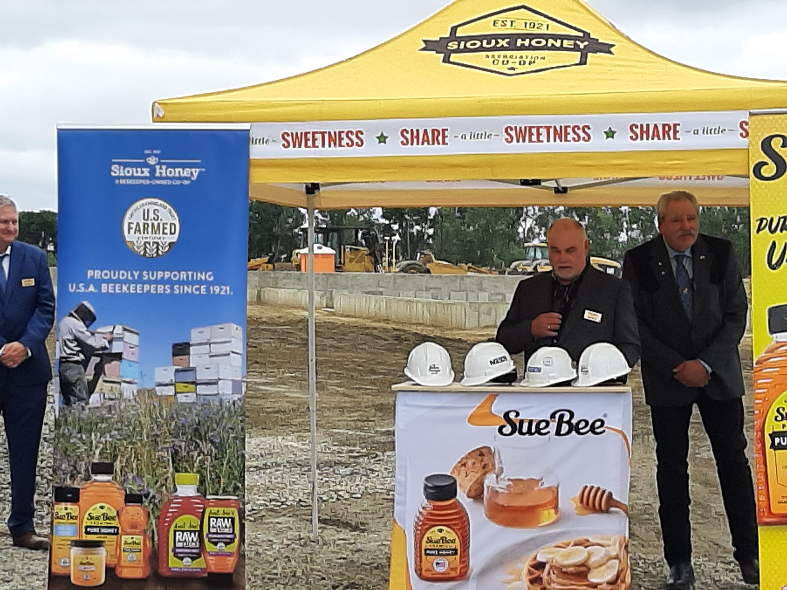 SIOUX HONEY ASSOCIATION BREAKS GROUND ON NEW PRODUCTION FACILITY 1 SIOUX HONEY ASSOCIATION BREAKS GROUND ON NEW PRODUCTION FACILITY 1