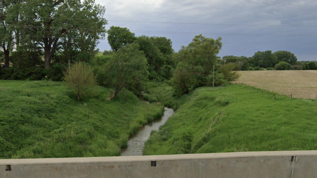 Manure spills found in Crawford, Davis counties; no dead fish reported 1 Manure spills found in Crawford, Davis counties; no dead fish reported 1